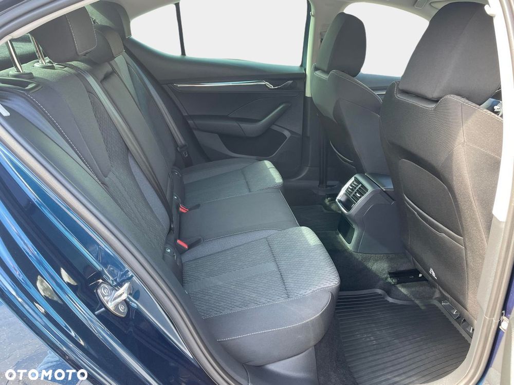 Skoda Octavia 2.0 TDI Style DSG - 16