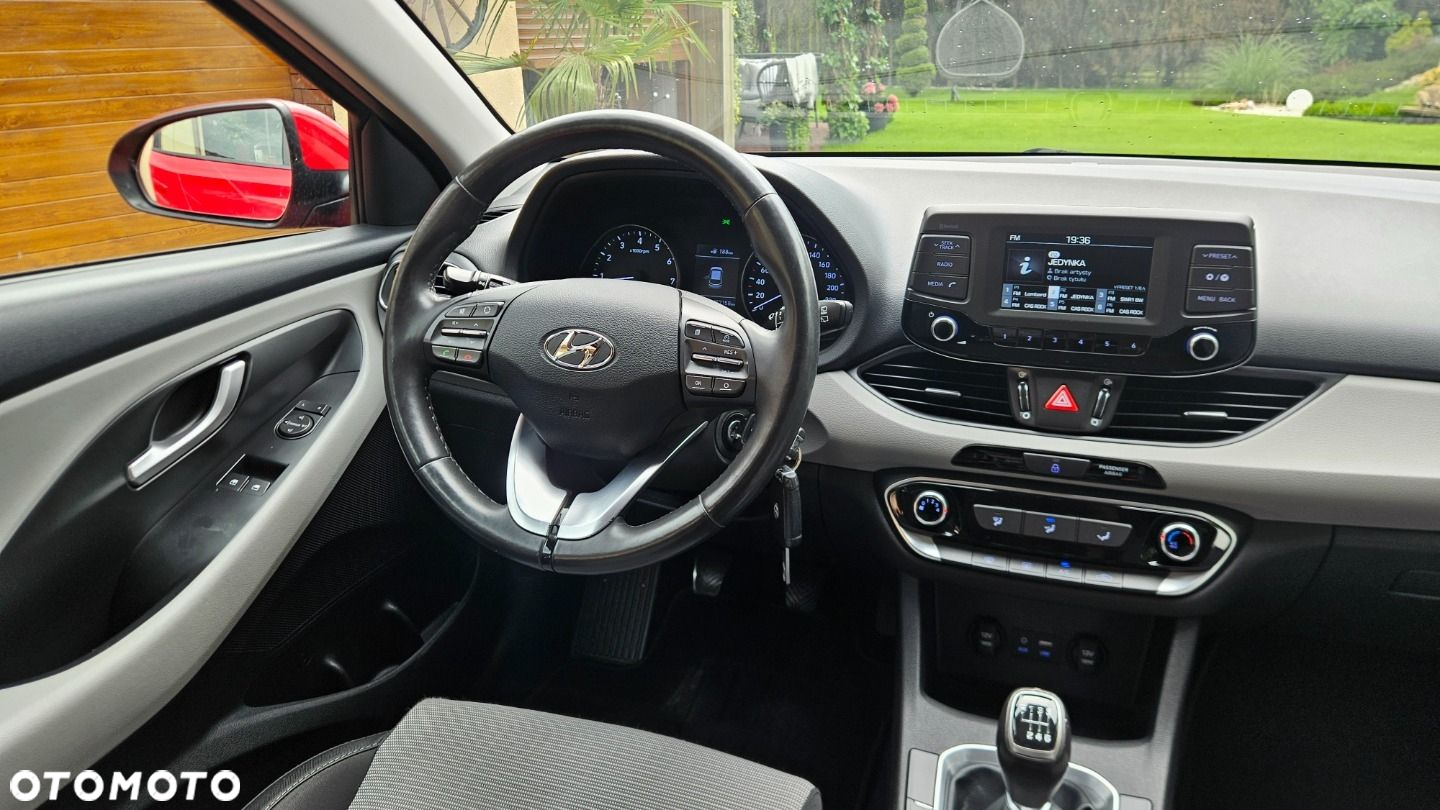 Hyundai i30 - 19
