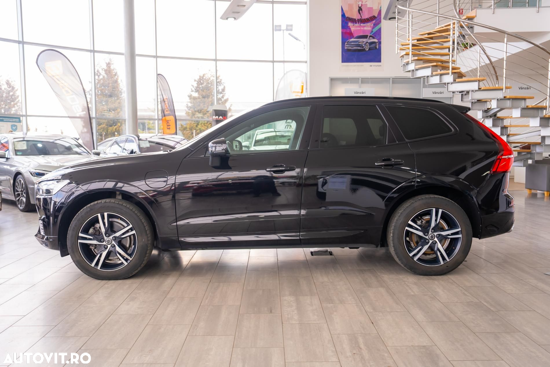 Volvo XC 60 T8 Twin Engine AWD Geartronic RDesign - 10