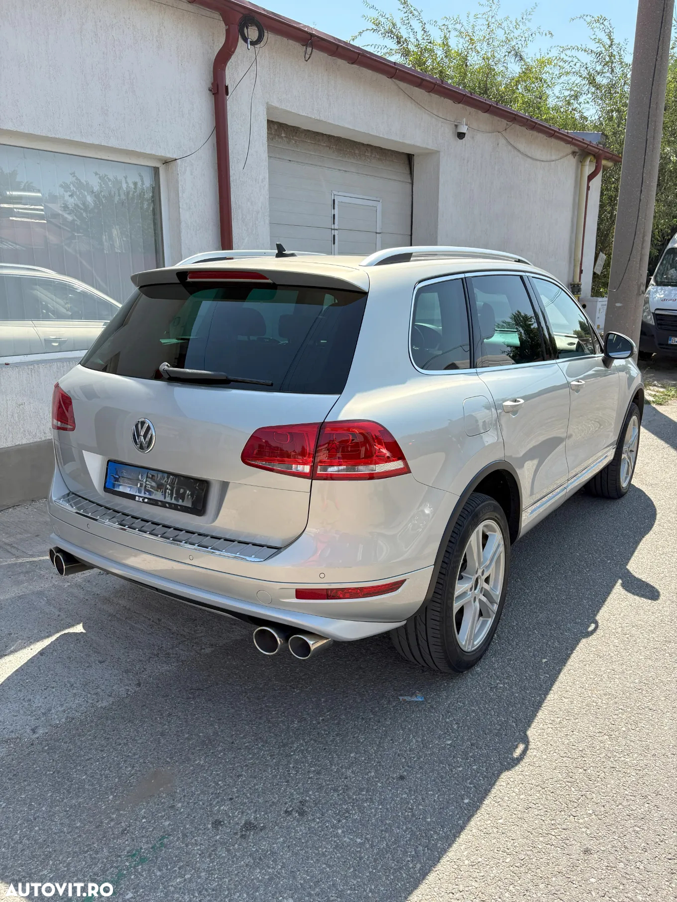 Volkswagen Touareg - 3