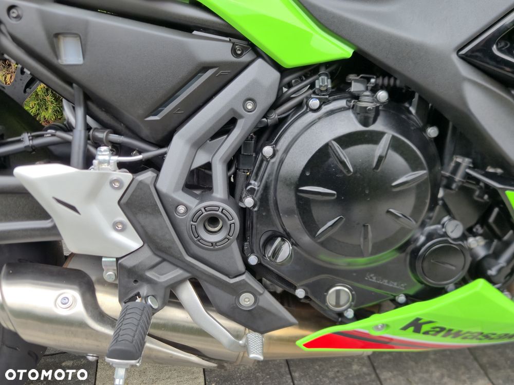 Kawasaki Ninja - 13
