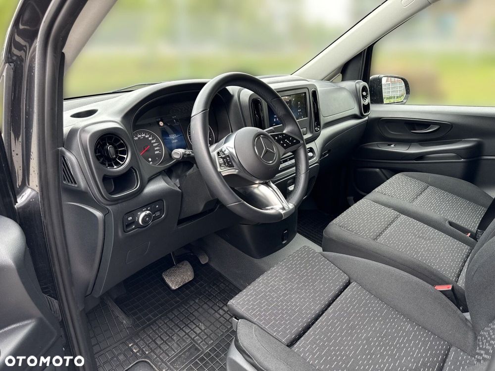 Mercedes-Benz Vito - 15