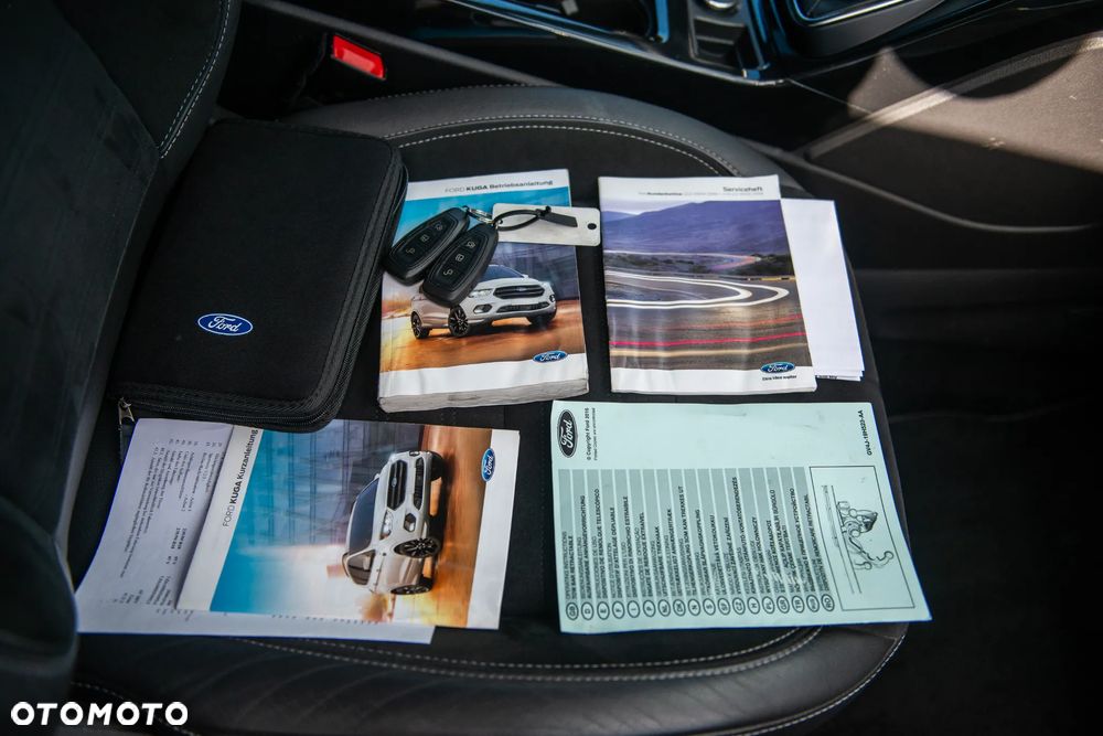 Ford Kuga 1.5 EcoBoost FWD ST-Line ASS - 40