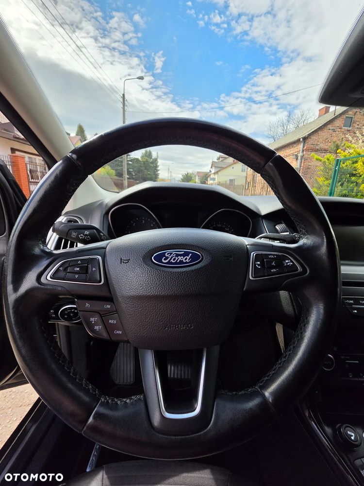 Ford Focus 1.5 TDCi DPF Start-Stopp-System Titanium - 23