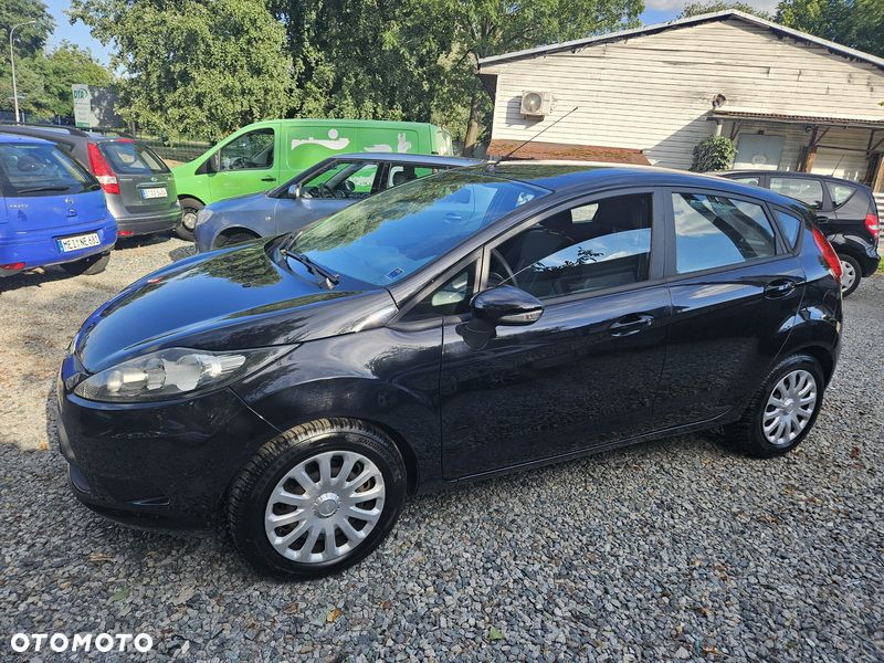 Ford Fiesta 1.25 Ambiente - 10