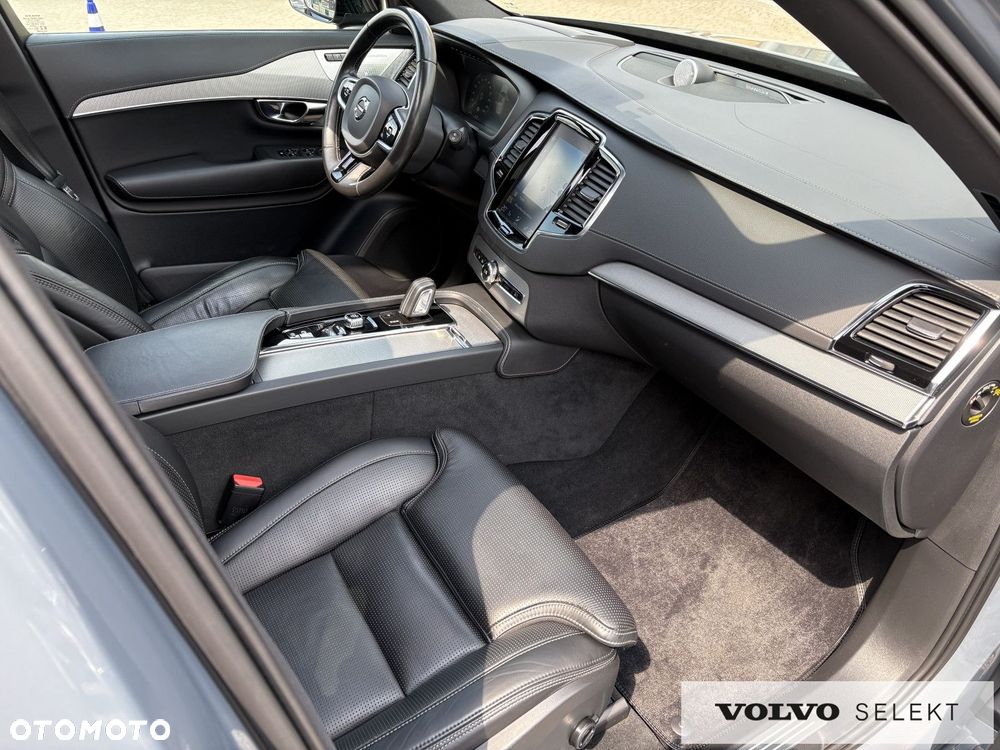Volvo XC 90 - 11
