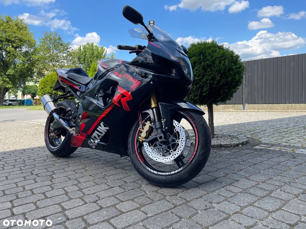 Suzuki GSX-R - 4