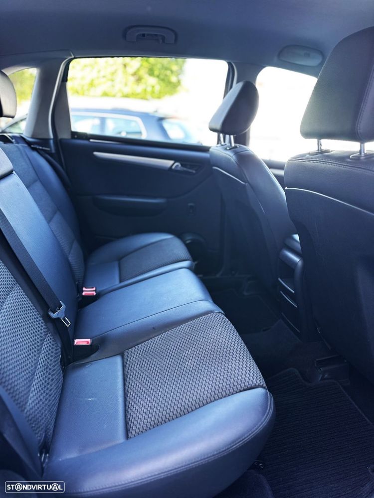 Mercedes-Benz B 180 CDI Autotronic - 13