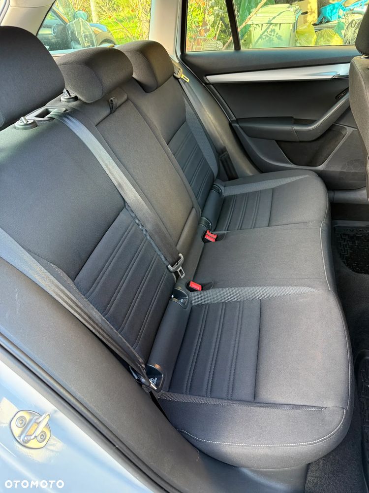 Skoda Octavia 1.4 TSI Ambition DSG - 10