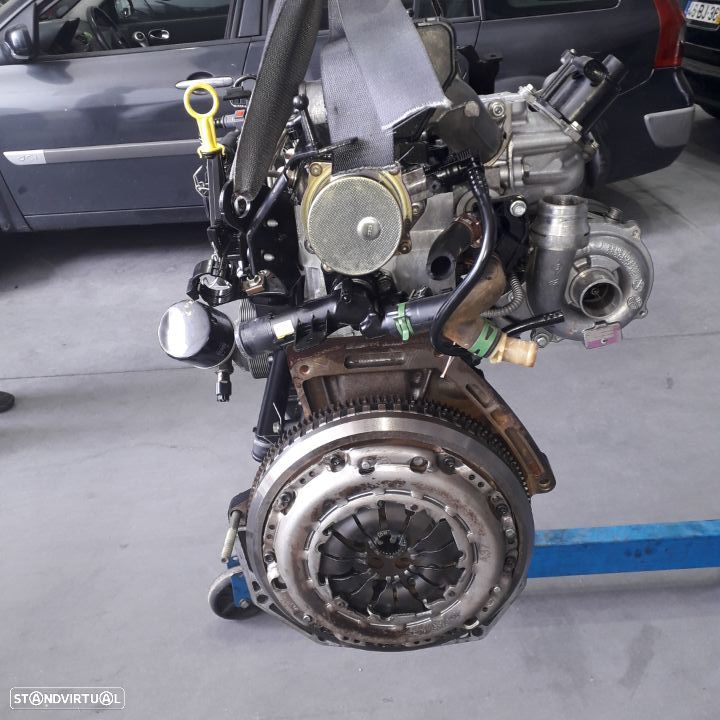Motor RENAULT Scenic 1.5 DCI de 2007 Ref: K9K732 - 4