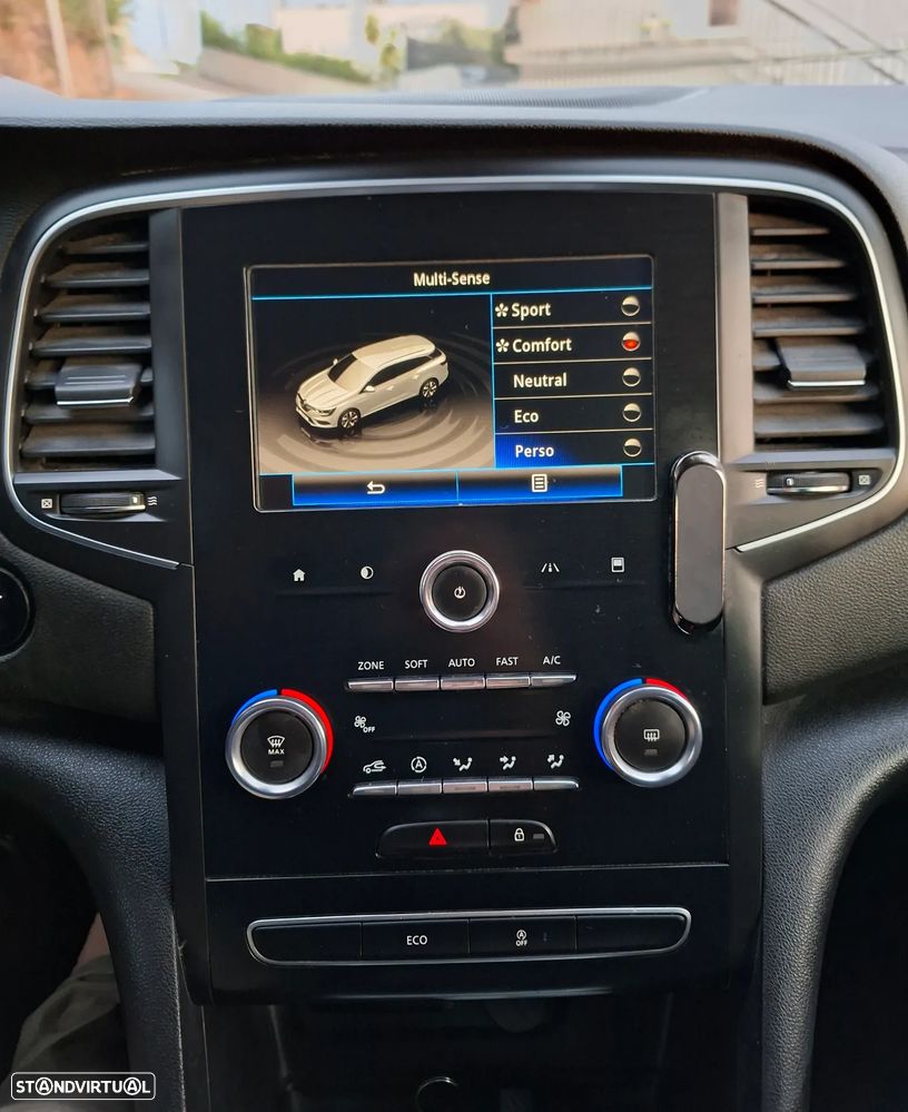 Renault Mégane Sport Tourer 1.5 dCi GT Line J18 - 12