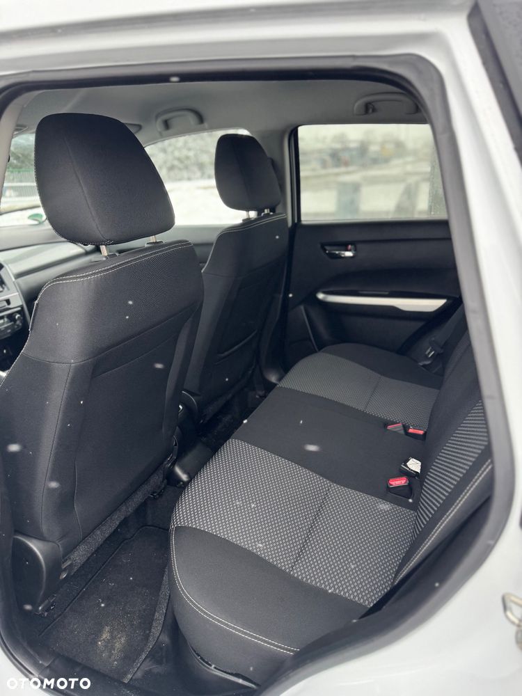 Suzuki Vitara 1.6 (4x4) Allgrip Comfort+ - 14