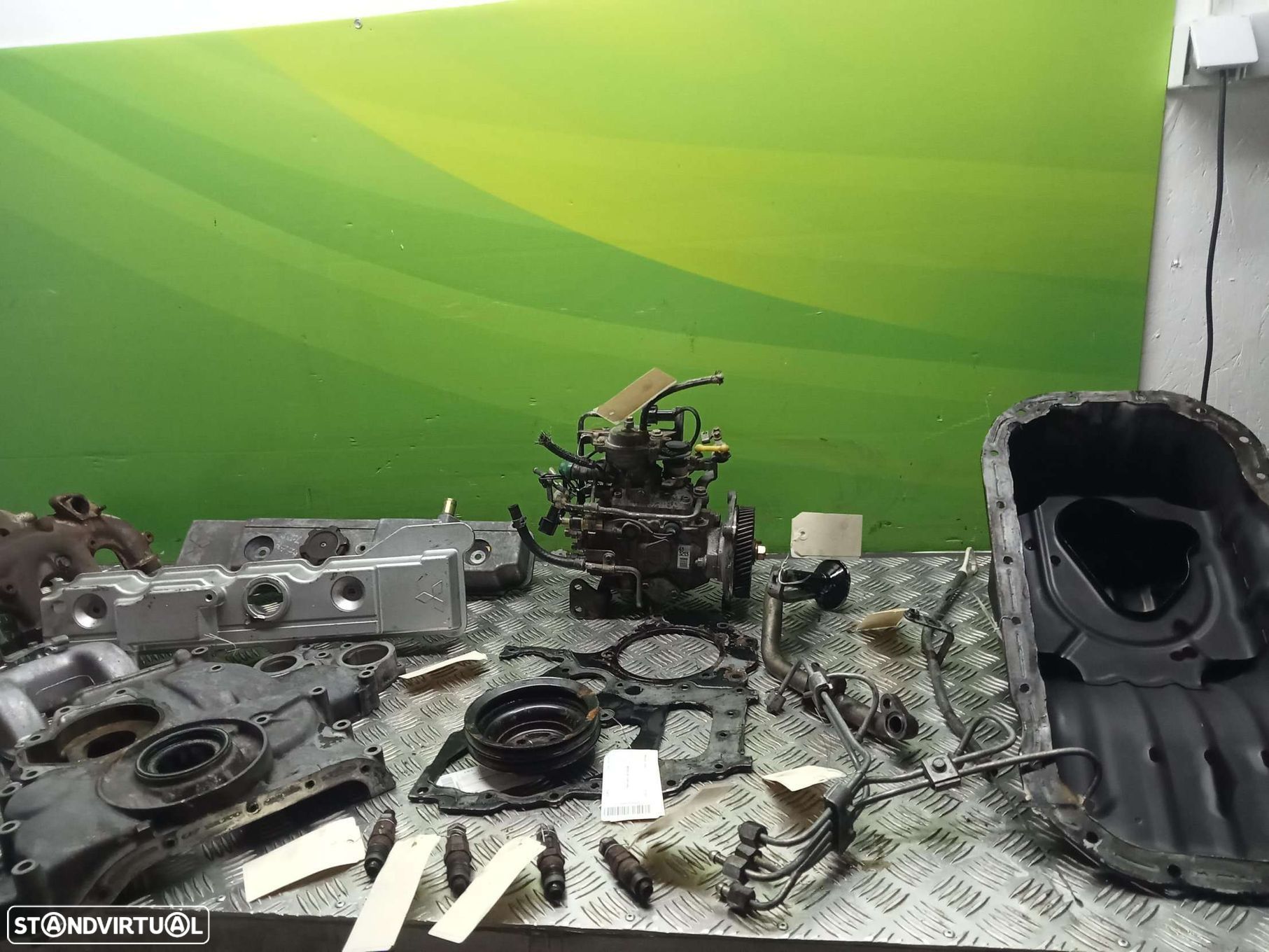 Peças Motor Mitsubishi Canter 2.8 TD 1997 Ref 4M40 - 1