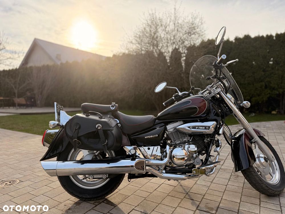 Hyosung GV - 17