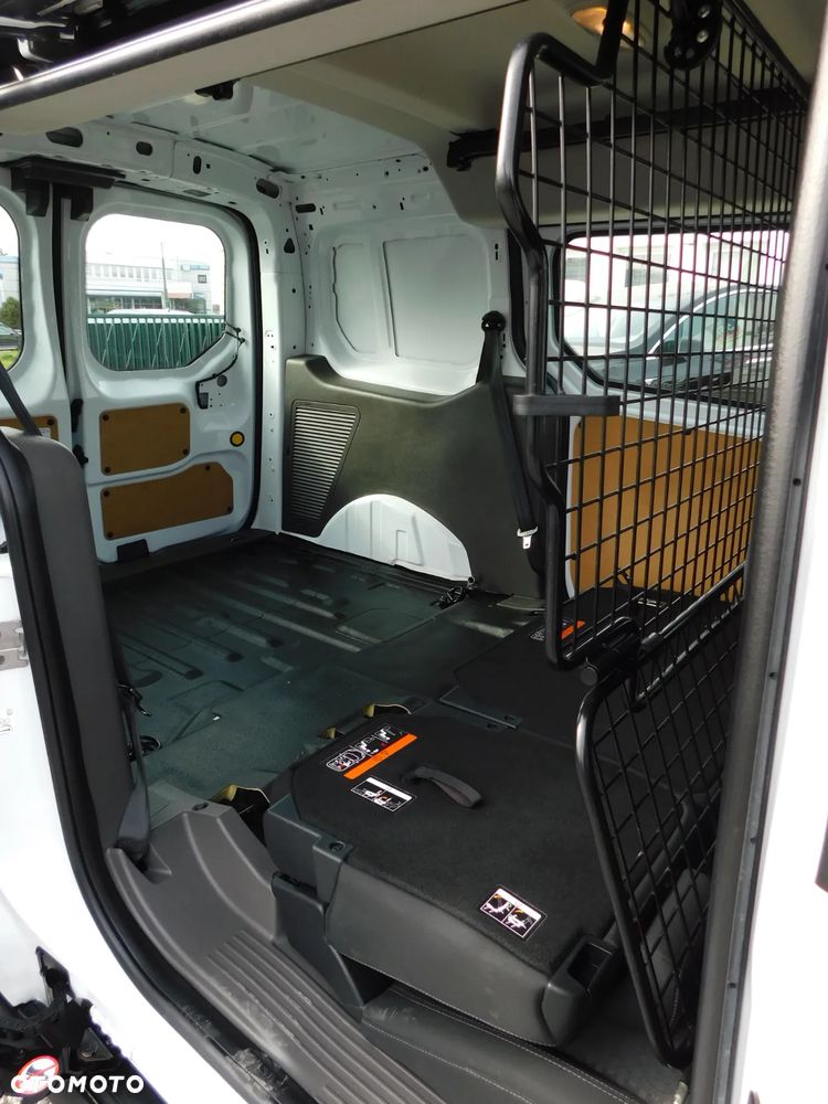 Ford Transit Connect - 6