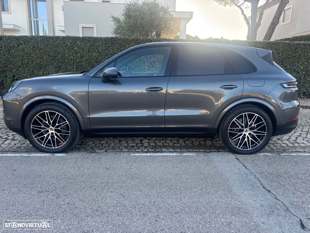Porsche Cayenne E-Hybrid - 5