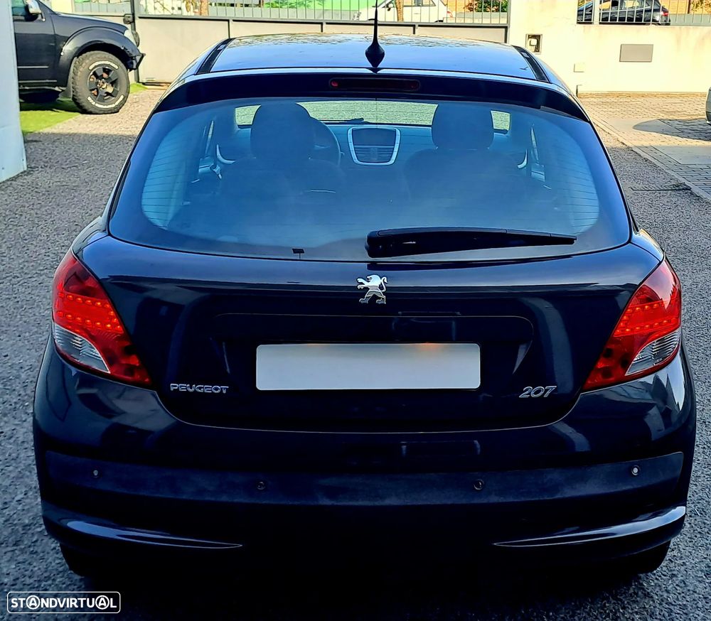 Peugeot 207 1.4 16V Active - 30