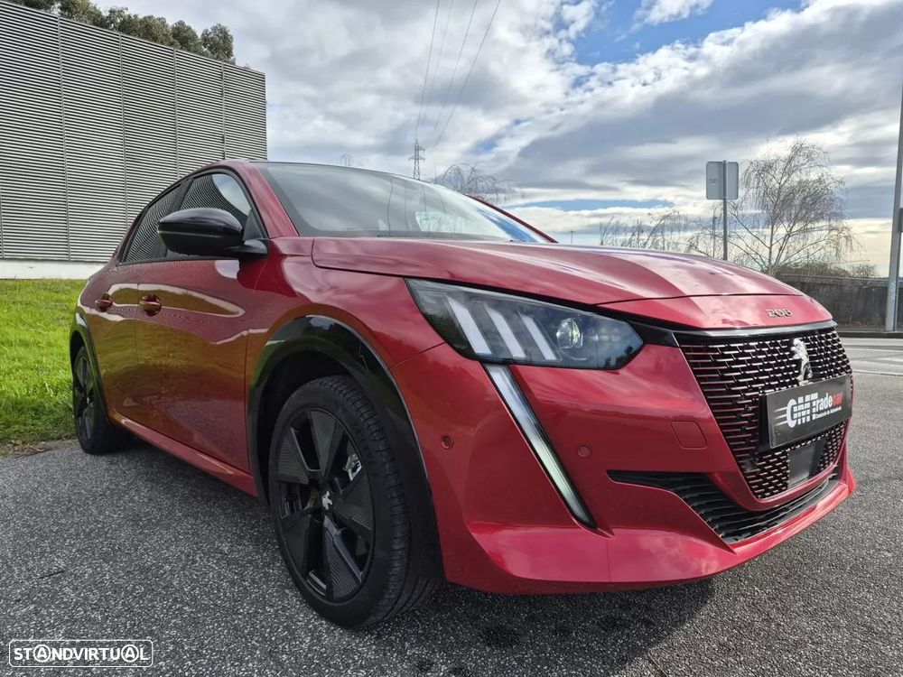 Peugeot e-208 50 kWh GT - 5