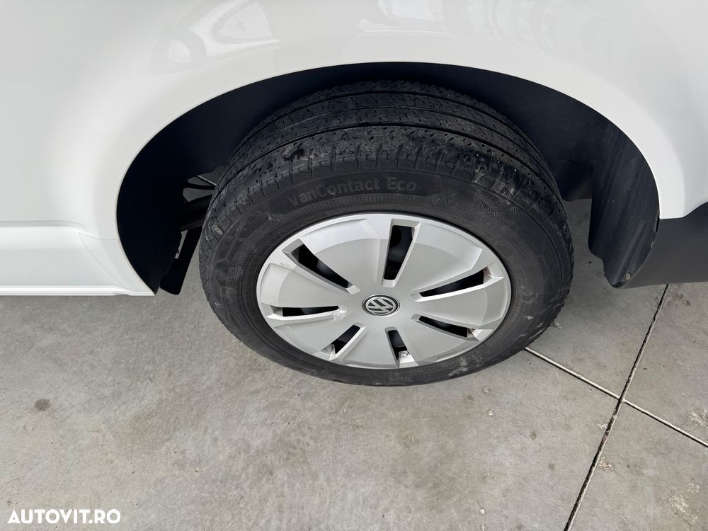 Volkswagen Transporter - 30