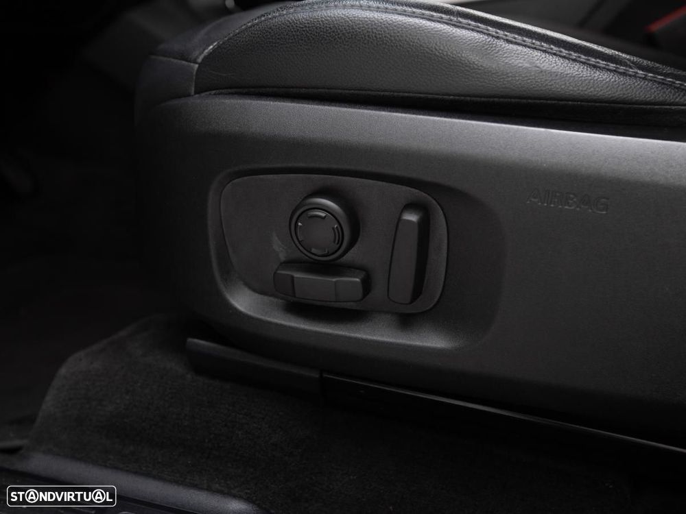 Land Rover Range Rover Evoque - 14