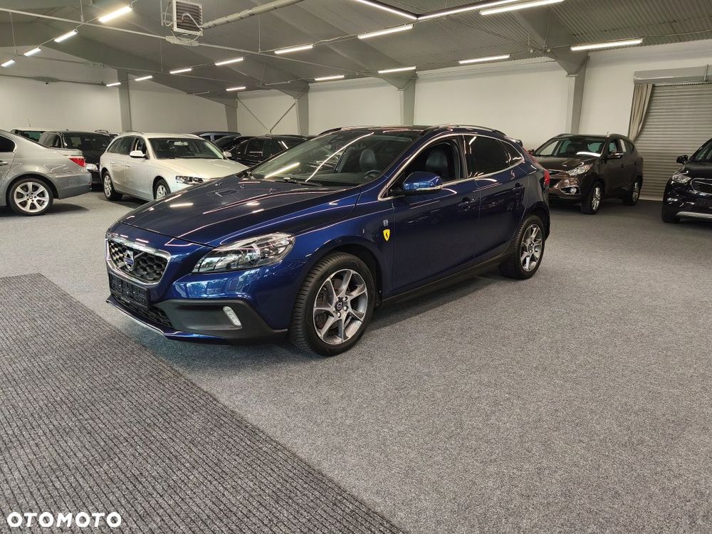 Volvo V40 D3 Ocean Race - 1