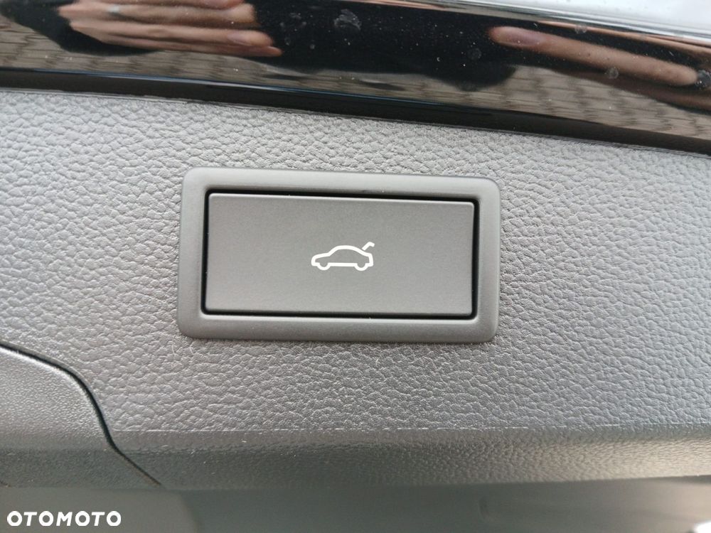 Volkswagen Passat - 8