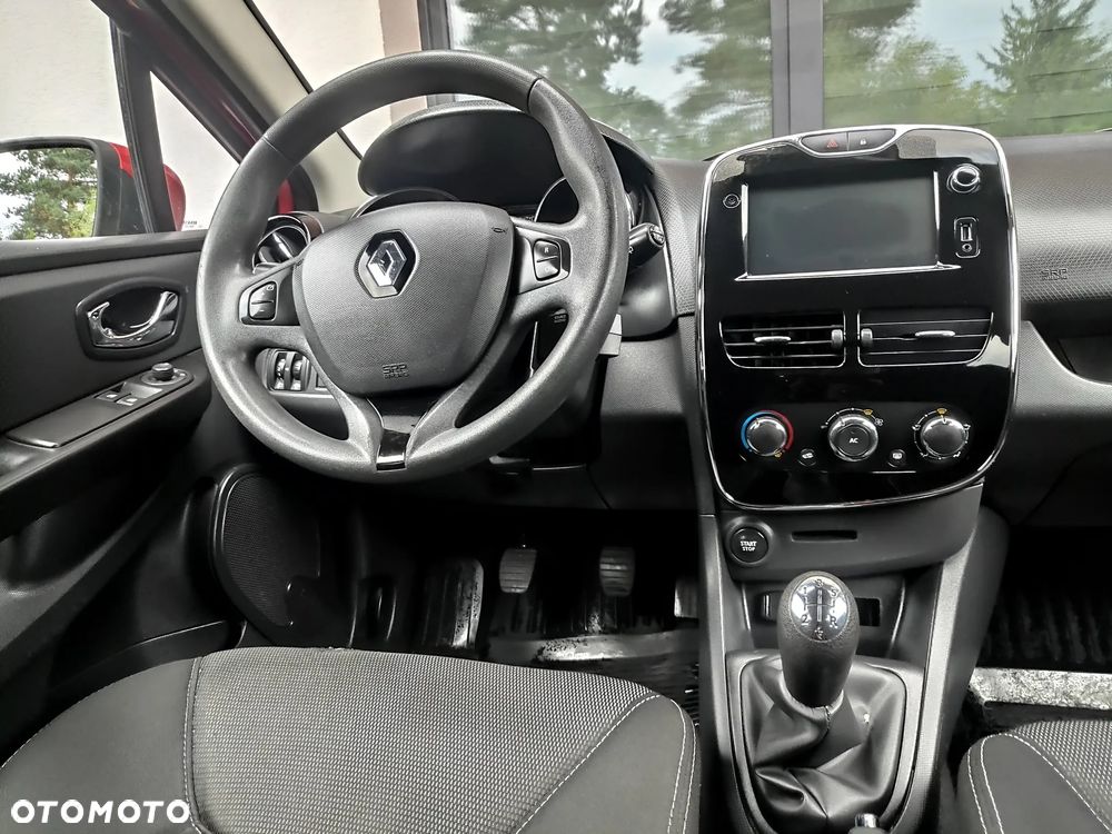 Renault Clio 1.2 16V Exception - 9