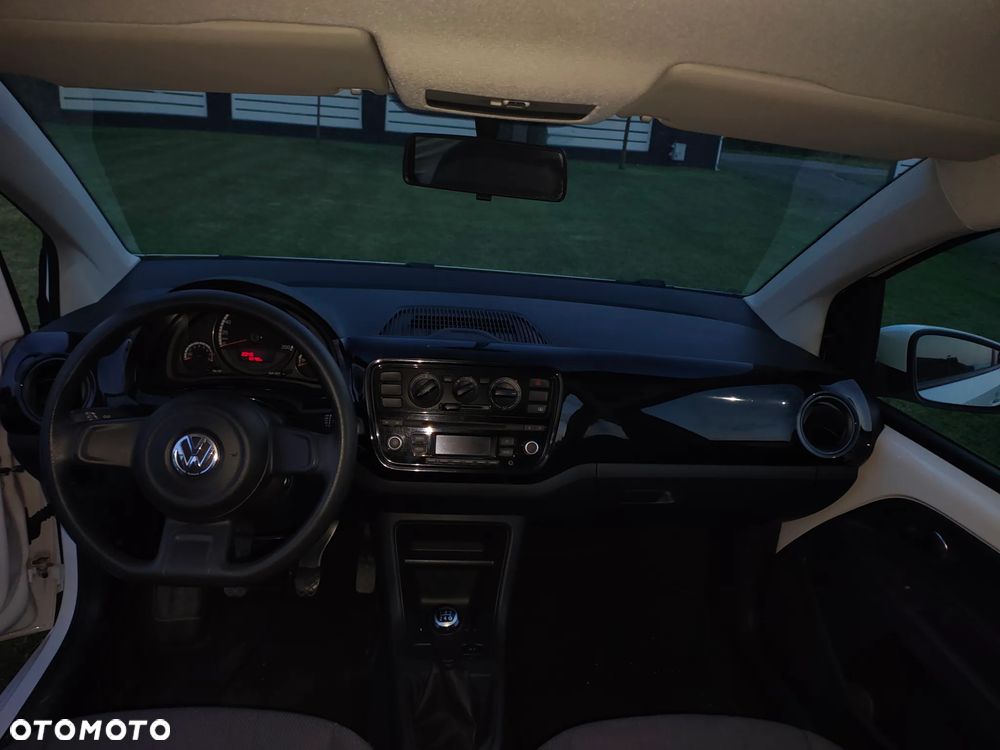 Volkswagen up! - 15