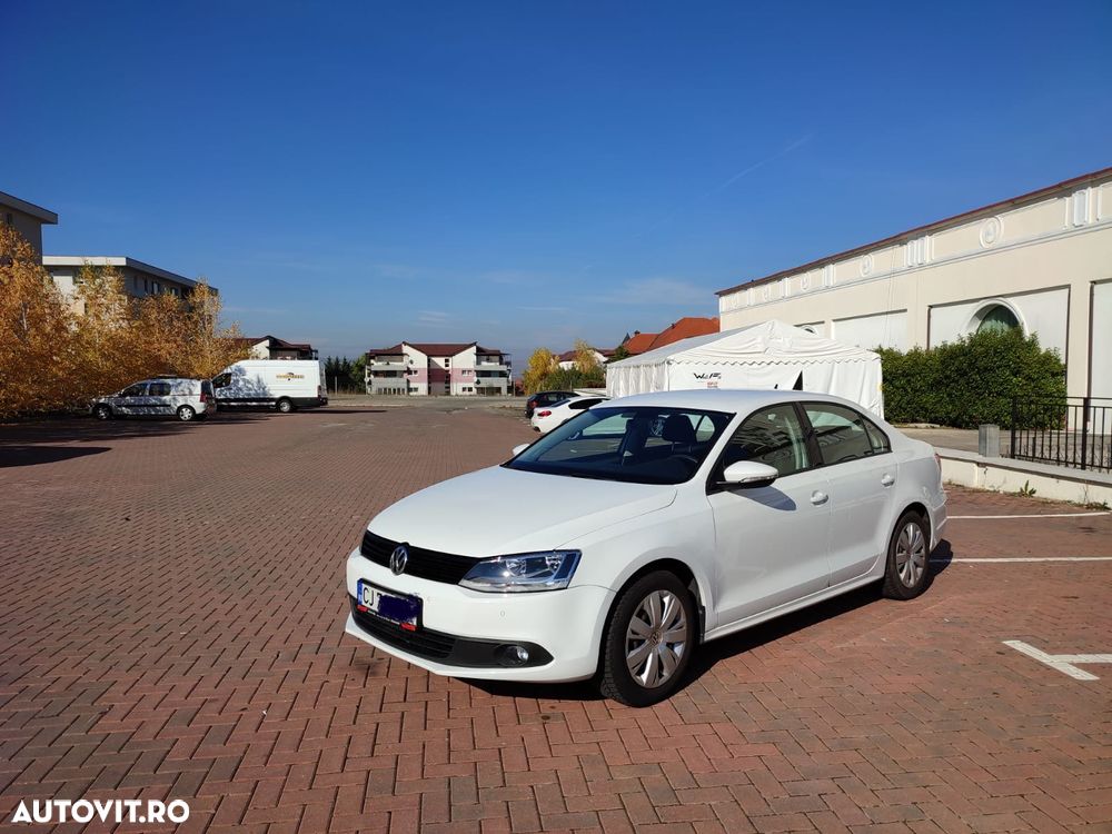 Volkswagen Jetta 1.2 TSI Trendline - 14