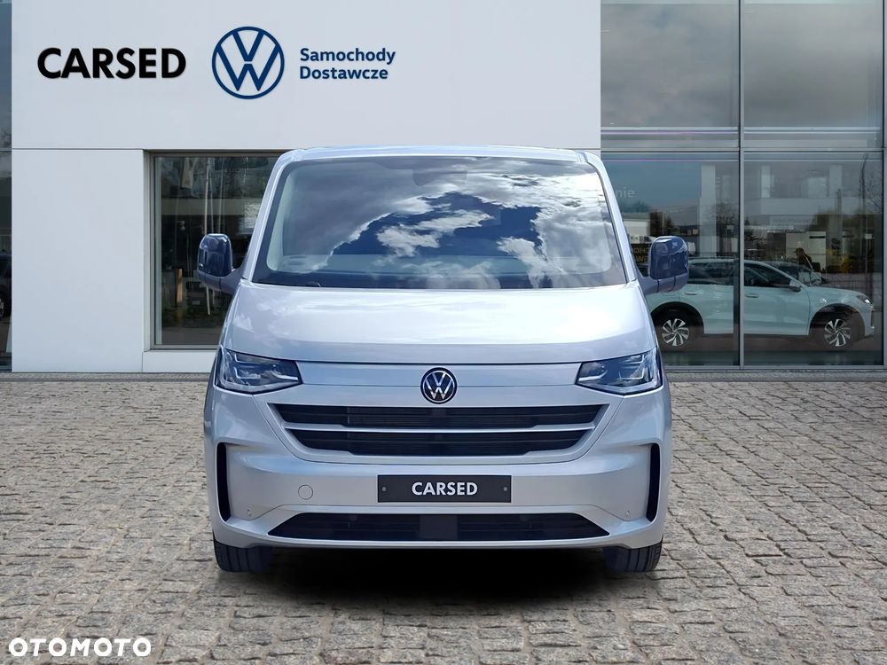 Volkswagen Caravelle - 8