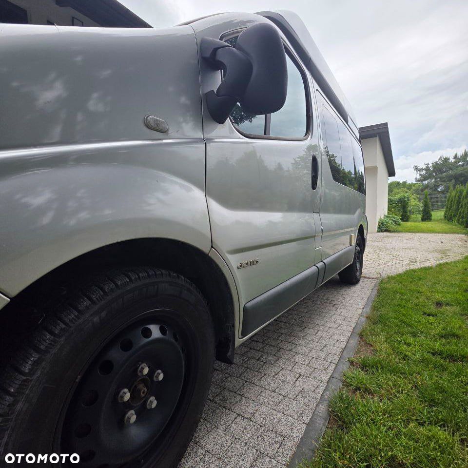 Renault TRAFIC - 8