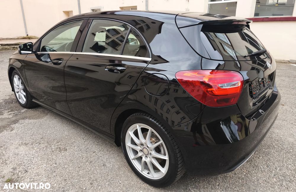Mercedes-Benz A 180 - 4