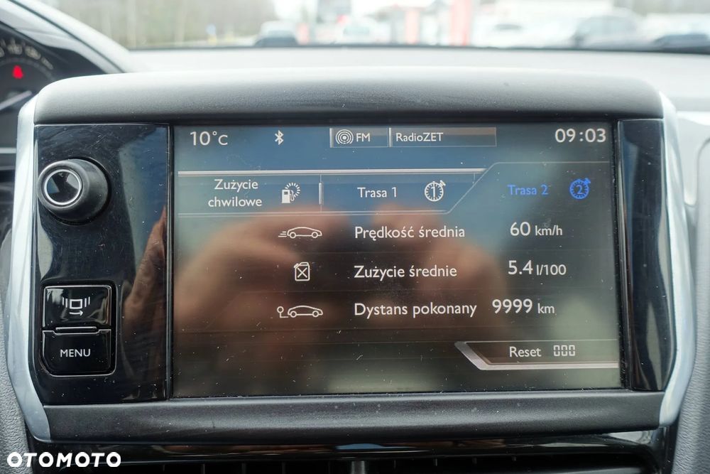 Peugeot 208 e-HDi 92 Stop&Start Style - 18