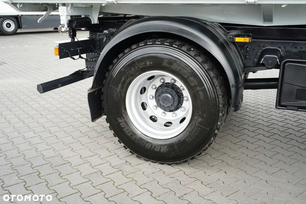 Iveco EUROCARGO / 180-320 / E 6 / WYWROTKA / ŁAD. 10 490 KG - 19