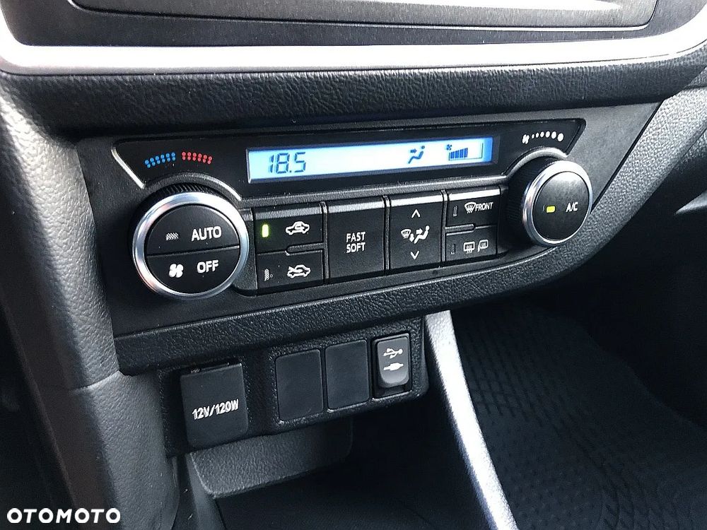Toyota Auris 1.6 Comfort - 13