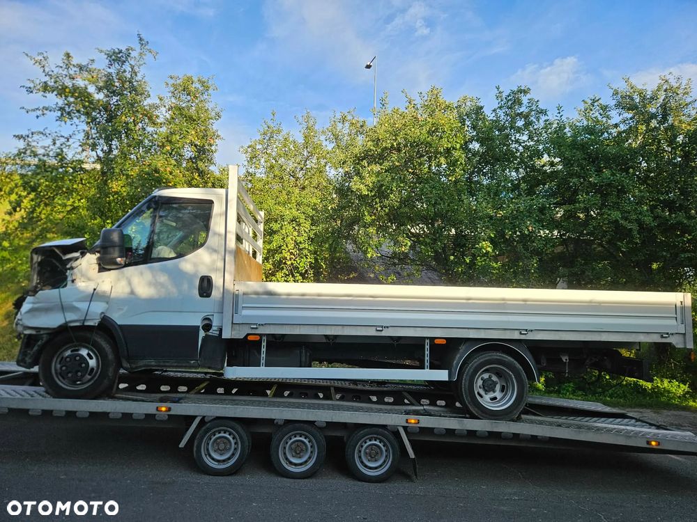 Iveco DAILY  35-C16  3.0 DIESEL 2022 ROK - 1