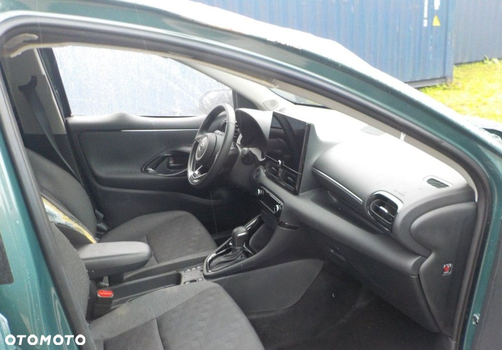 Toyota Yaris - 14