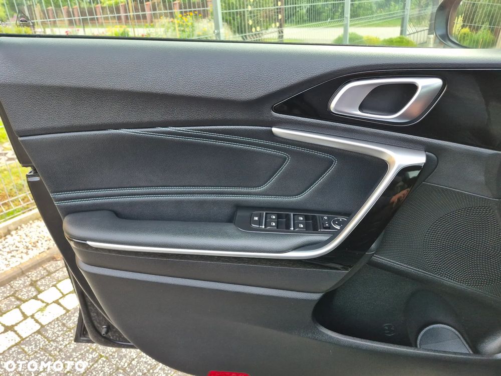 Kia Ceed 1.0 T-GDI ISG Platinum Edition - 27