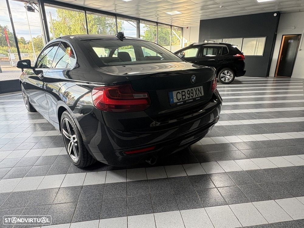 BMW 218 d Coupe Line Sport - 10