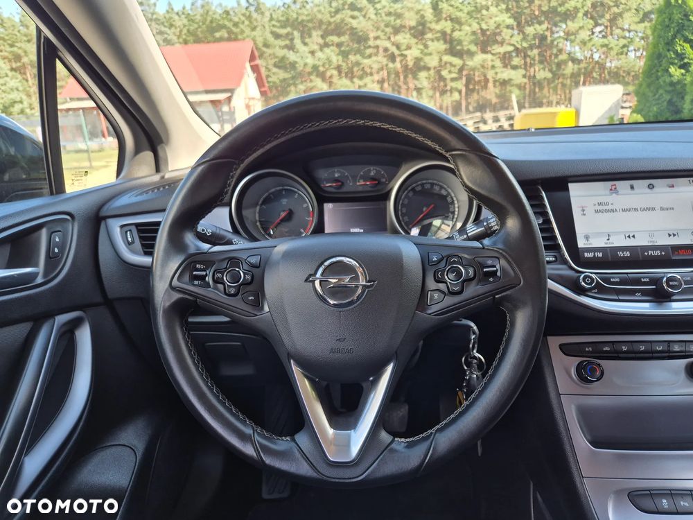 Opel Astra 1.4 Essentia - 17