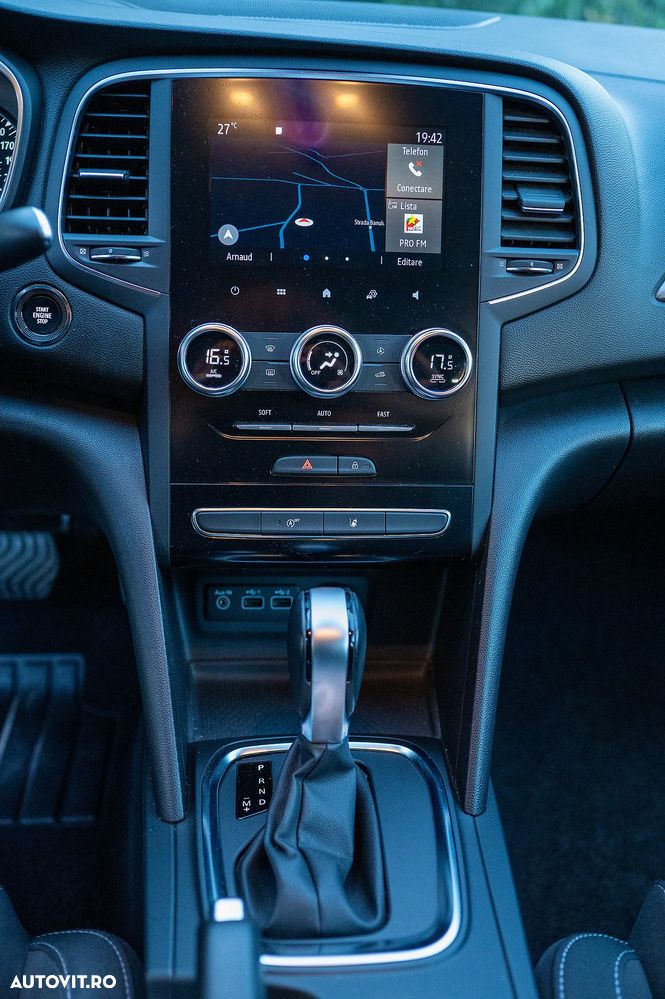 Renault Megane BLUE dCi EDC Zen - 18