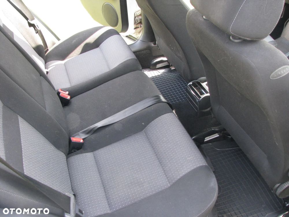 Volkswagen Golf - 7