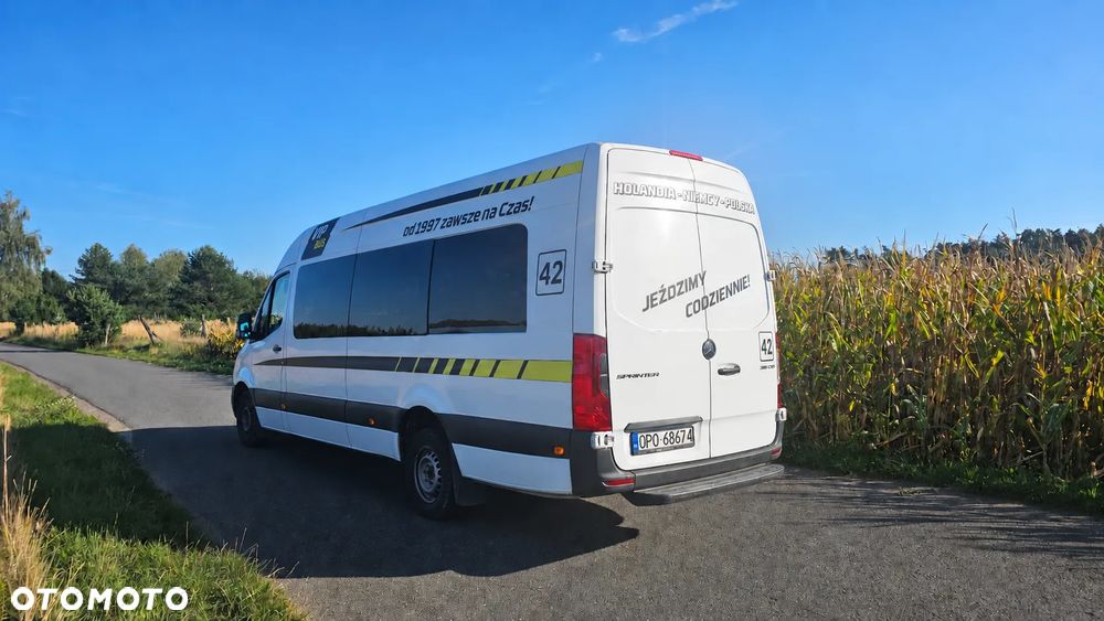 Mercedes-Benz Sprinter 907.223 - 5