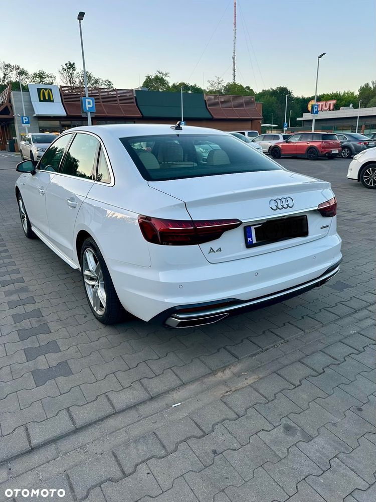 Audi A4 Limousine 45 TFSI mHEV Quattro S Line S tronic - 12