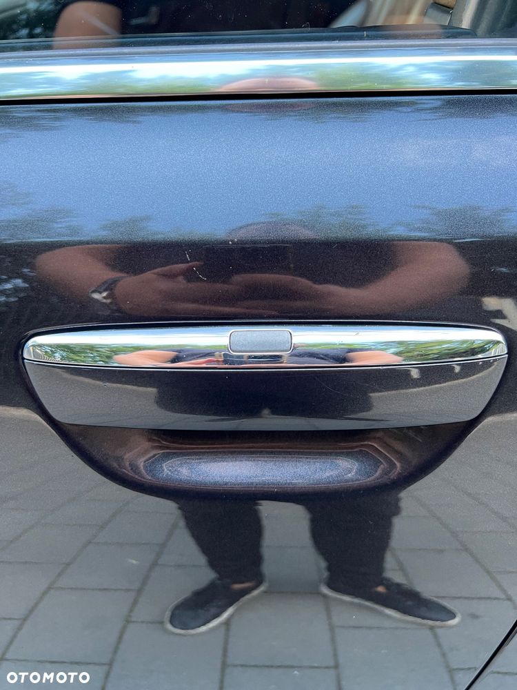 Audi A8 4.2 TDI L Quattro - 2