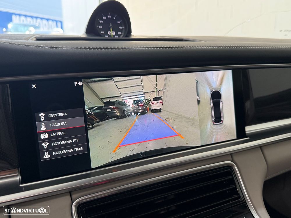 Porsche Panamera Sport Turismo Turbo S E-Hybrid - 23