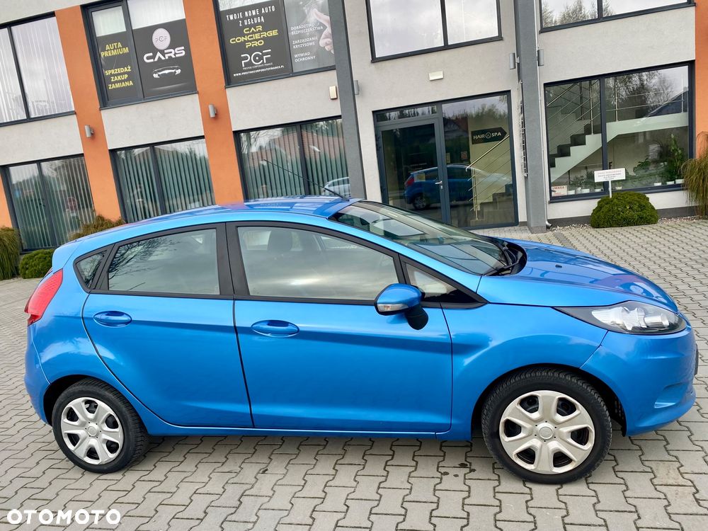 Ford Fiesta - 16