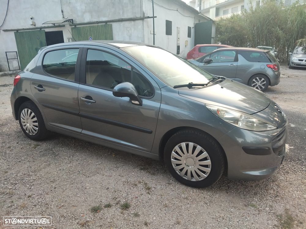 Peugeot 207 1.4 16V Open - 2