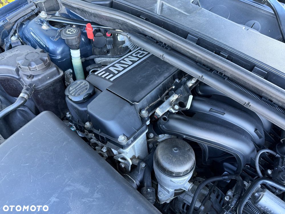 BMW Seria 1 116i - 36