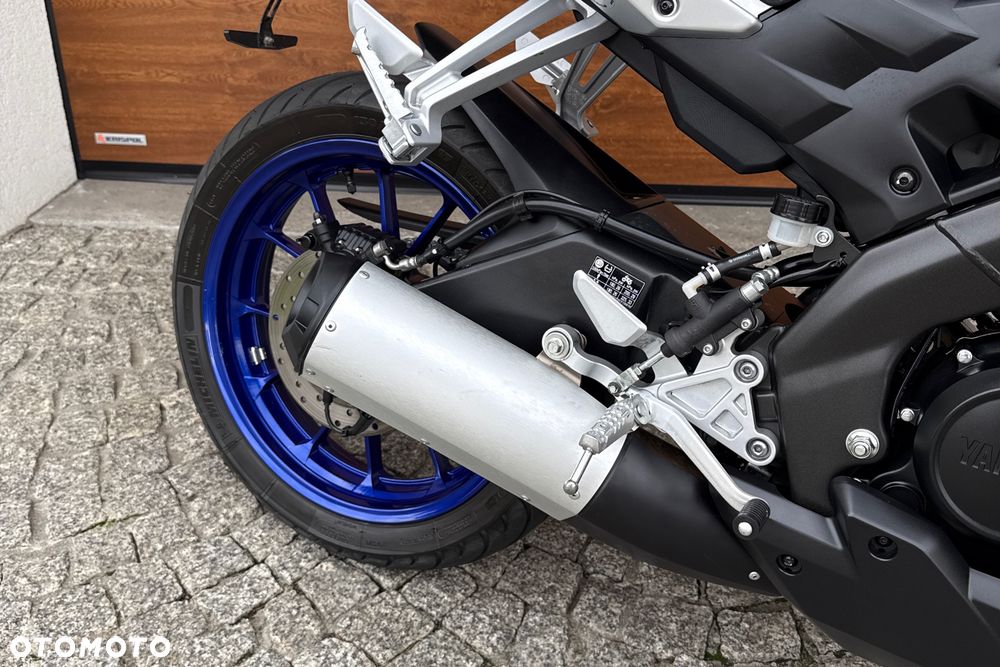 Yamaha MT - 8